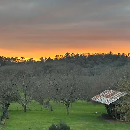 Сasa de vacaciones Le Clos Des Noyers *